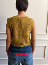 INJIRI WOOL SWEATER VEST IN MUSTARD STRIPE