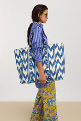 LISA CORTI SHOPPER IN IKAT ARROW BLUE