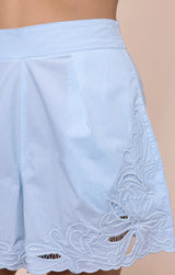 JULIET DUNN CUT-OUT EMBROIDERED SHORTS IN SKY BLUE